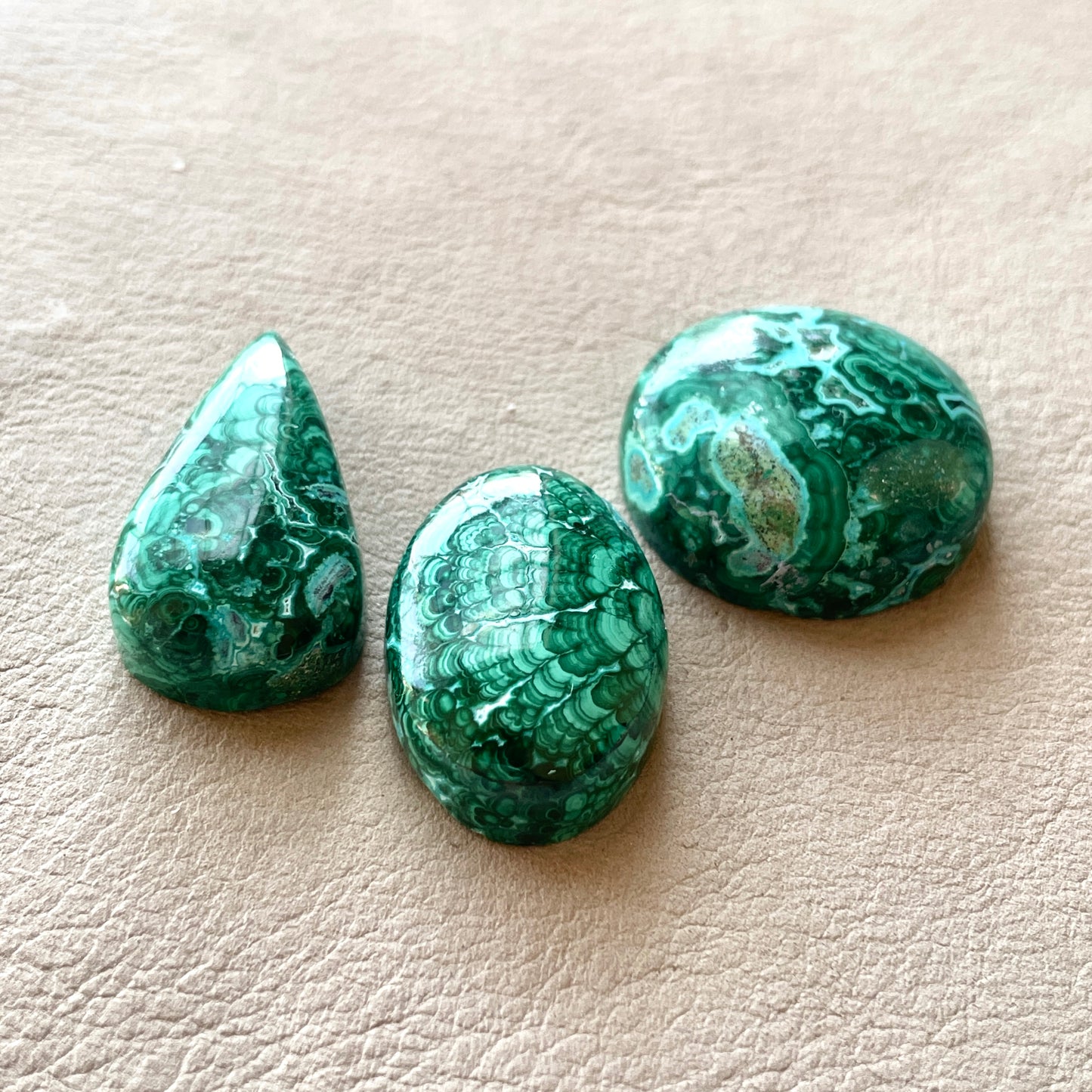 Malachite Cabochon Smooth - Choose your Stone (A) W1