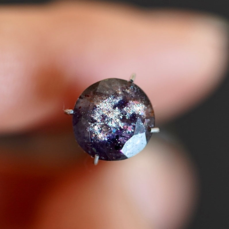 Rainbow Confetti Bloodshot Iolite Faceted Round (Pavilion Back) (B9) 10mm