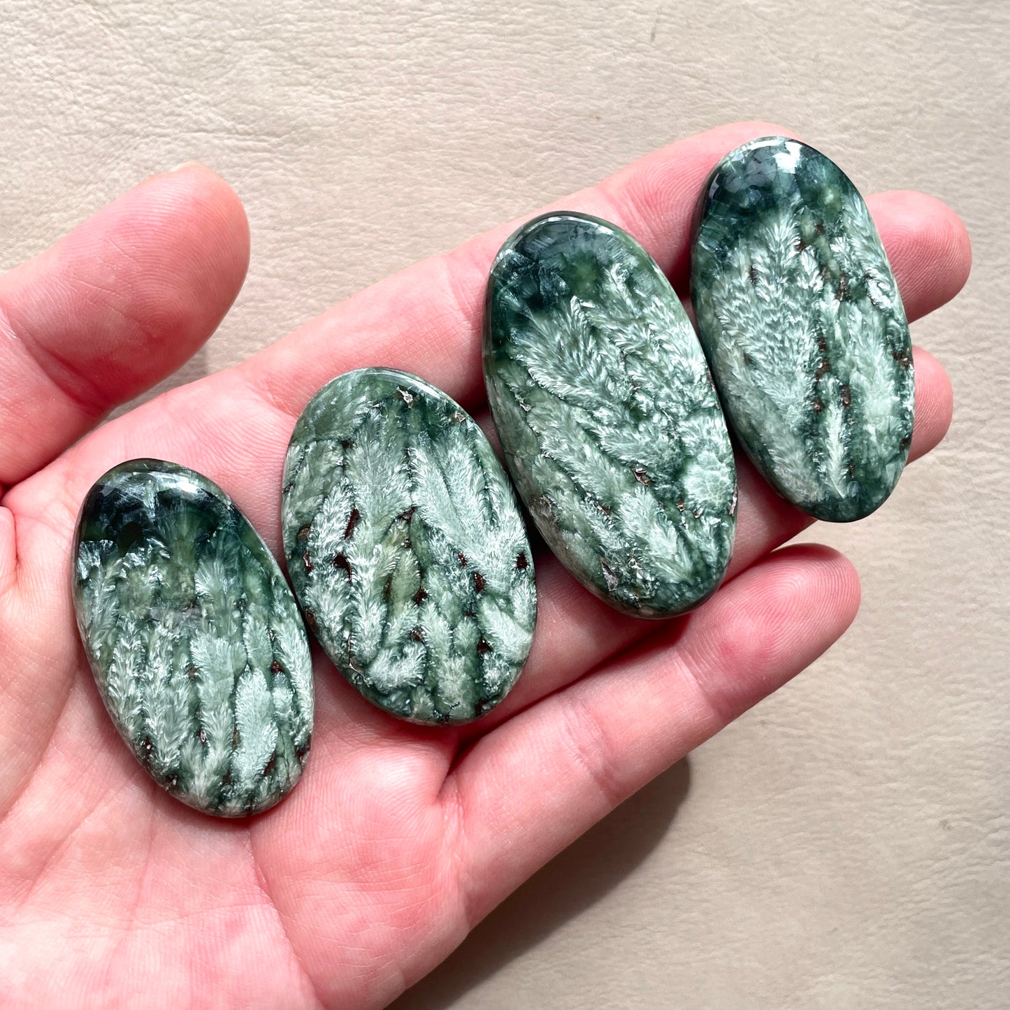 (Rare Pattern) 'Feather' Seraphinite Cabochon - Choose your Stone (W9)