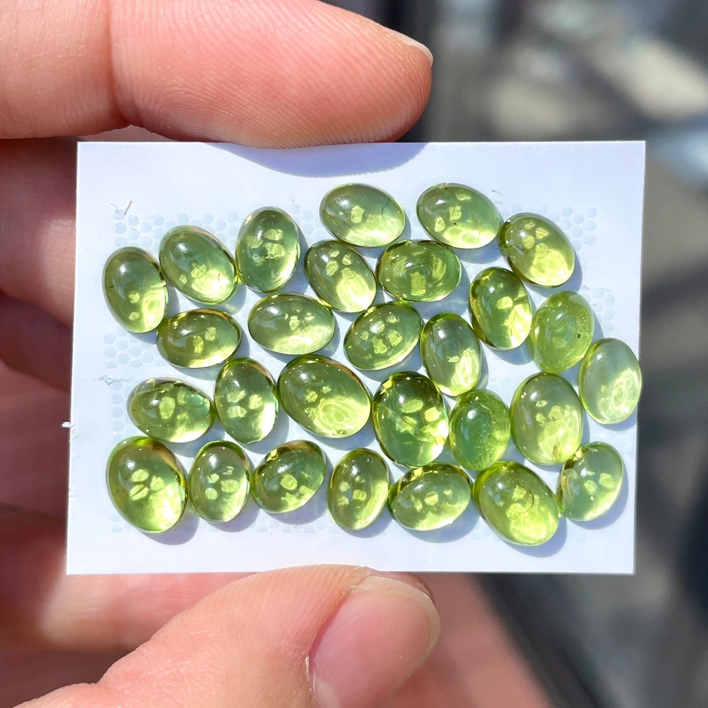 7-8mm Peridot Oval Cabochon Smooth - Set of 3 (E18)