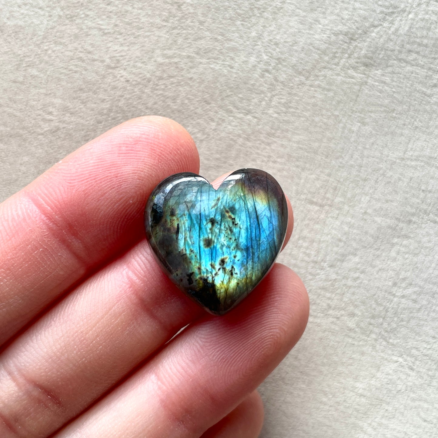 Spectrolite Heart Cabochon - 20x20.5mm (W4)