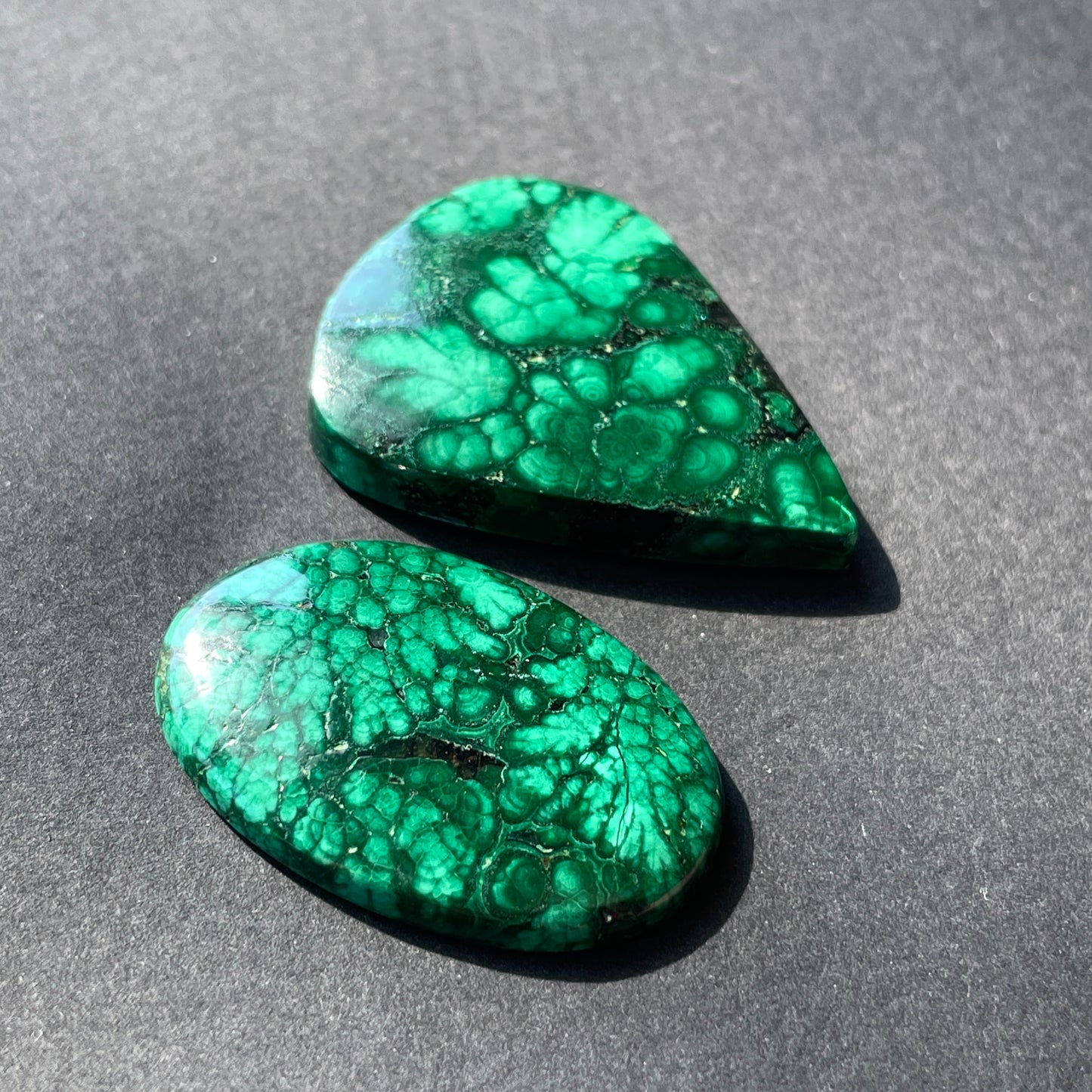 Malachite Cabochon Smooth - Choose your Stone (C-W4)