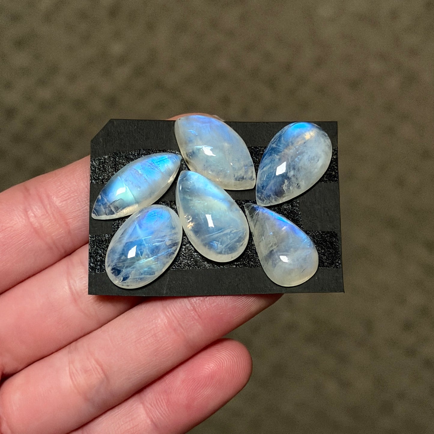 18-22mm High-Grade Rainbow Moonstone Cabochon Smooth - Choose your Stone (W15)