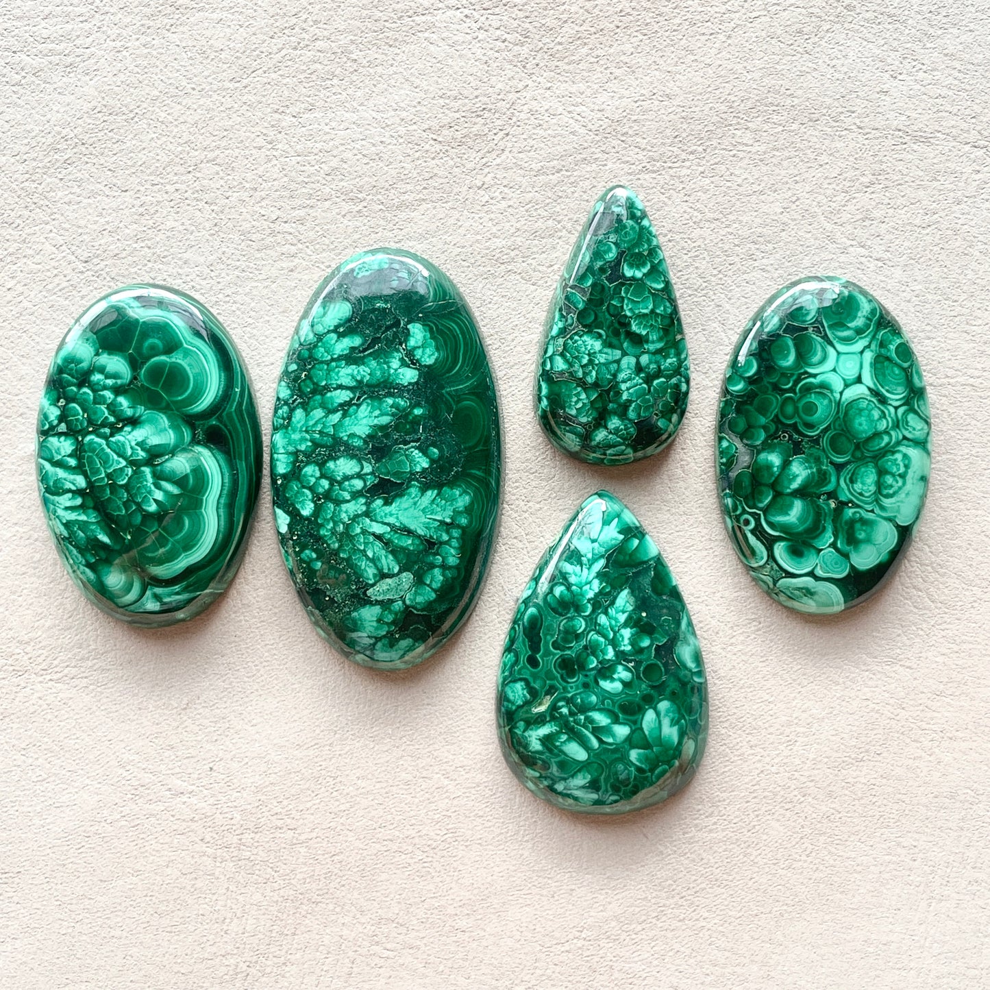 Flower Pattern ‘Blooms’ Malachite Cabochon Smooth - Choose your Stone (W7)