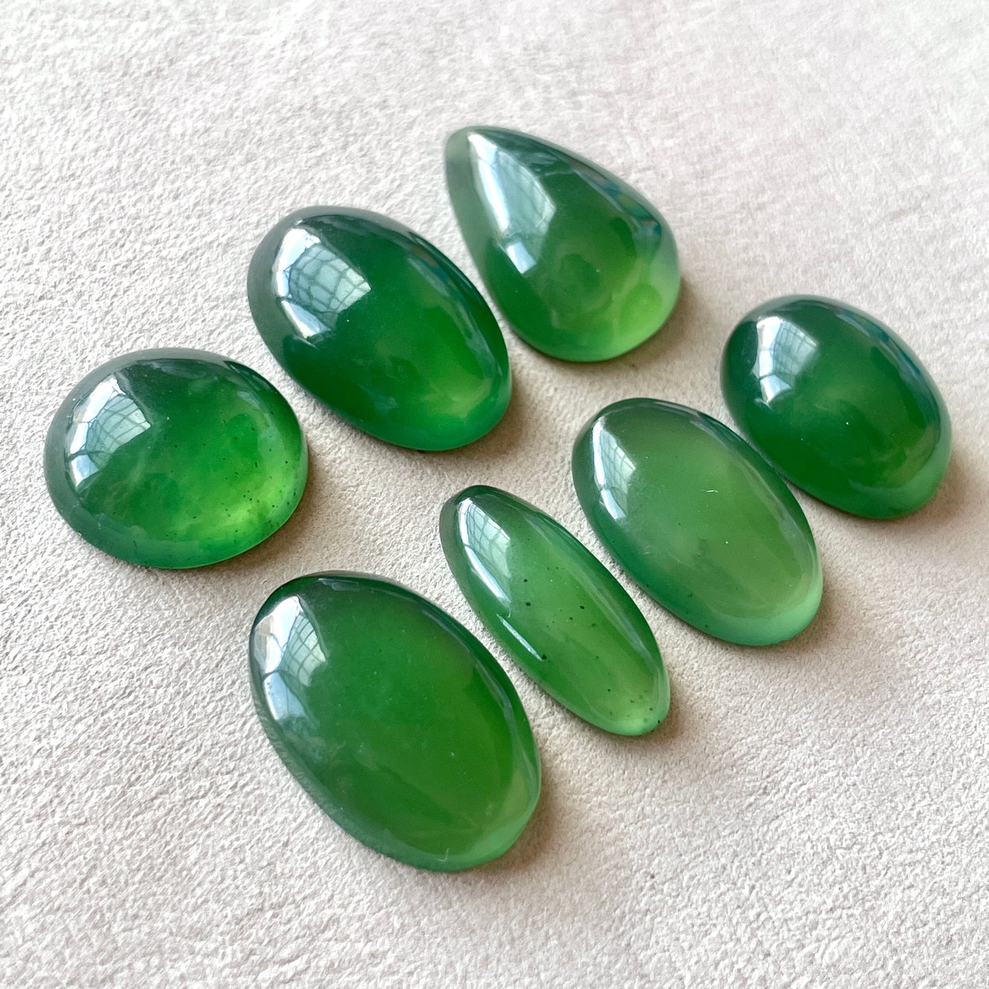 15-20mm Serpentine Cabochon Smooth - Choose your Stone (W7)