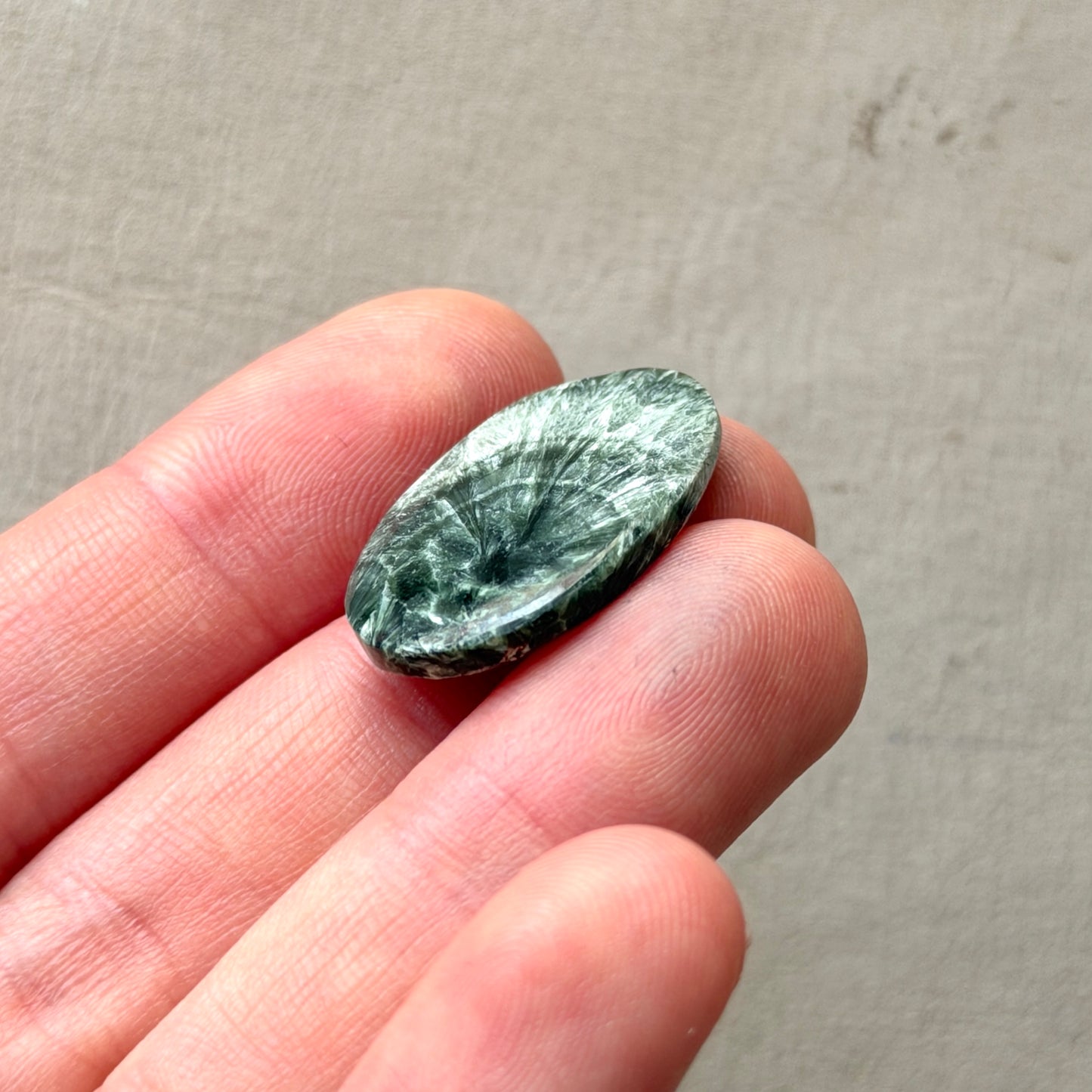 Seraphinite Oval Cabochon Smooth 25.5mm x 17mm (W8)