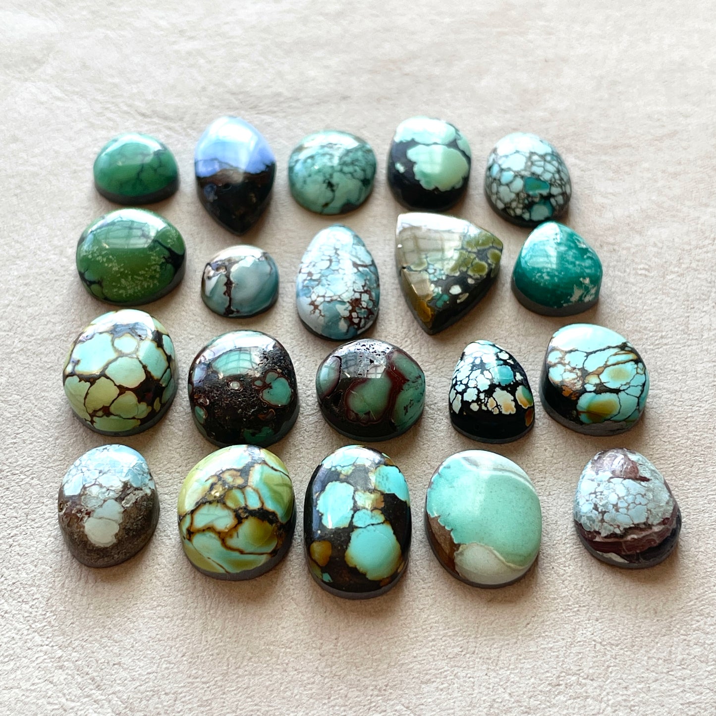 10-20mm Hubei Turquoise Cabochon Smooth (Backed) - Choose your Stone (B-W8)