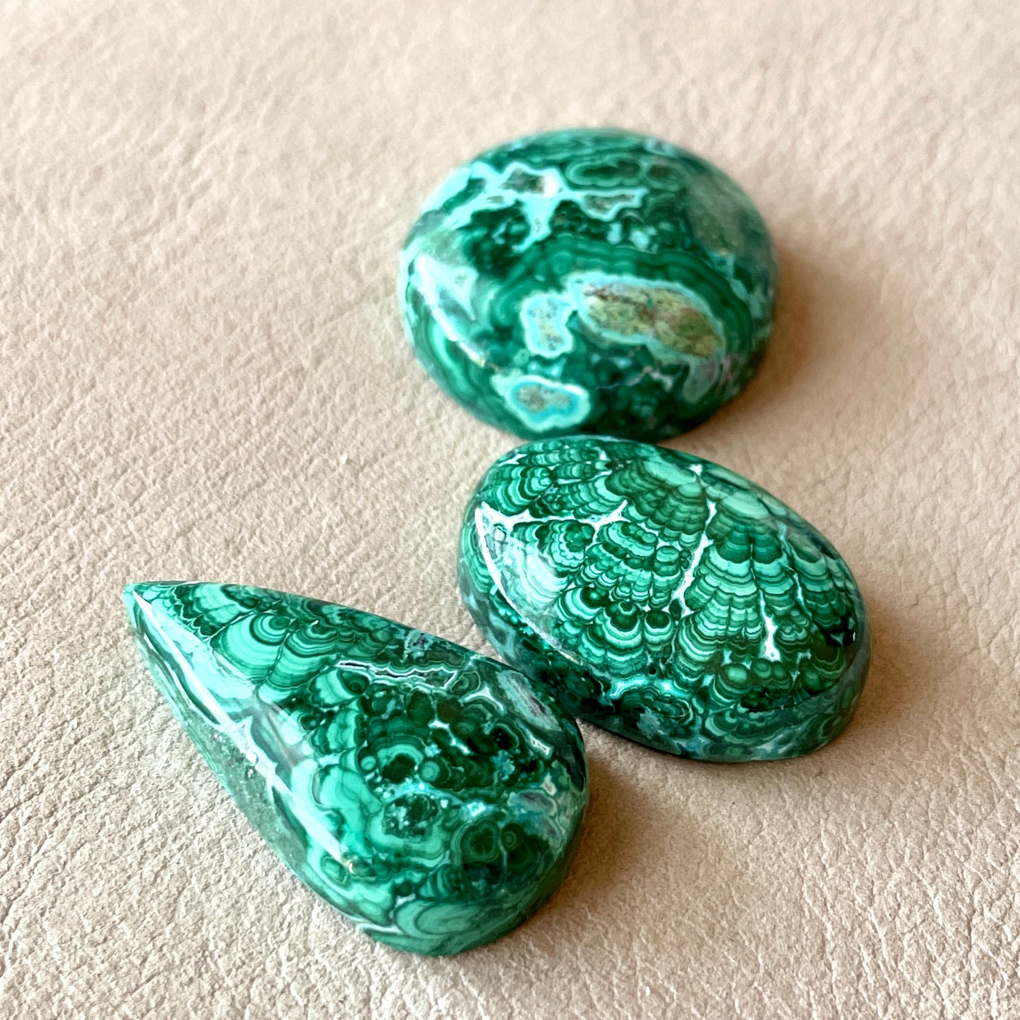 Malachite Cabochon Smooth - Choose your Stone (A) W1