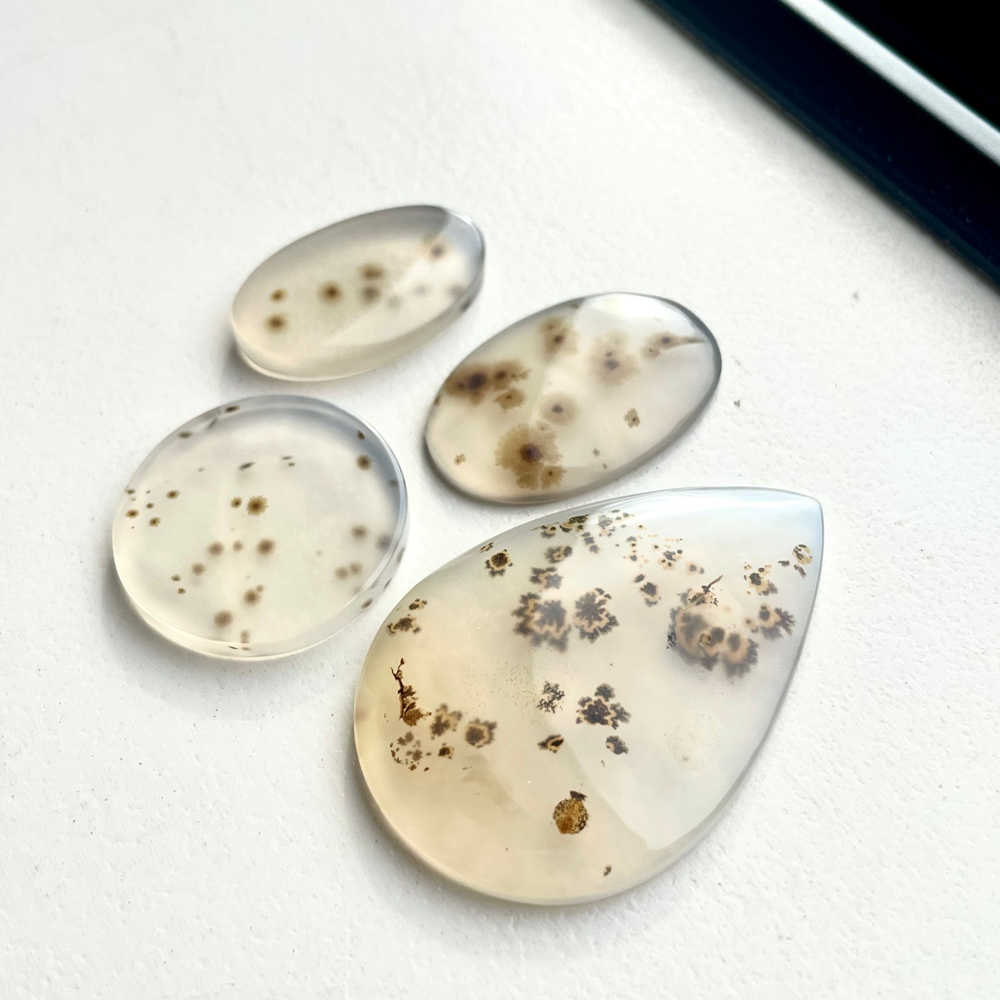 'Flower' Pattern Scenic Dendritic Agate Cabochon Smooth - Choose your Stone (W4)
