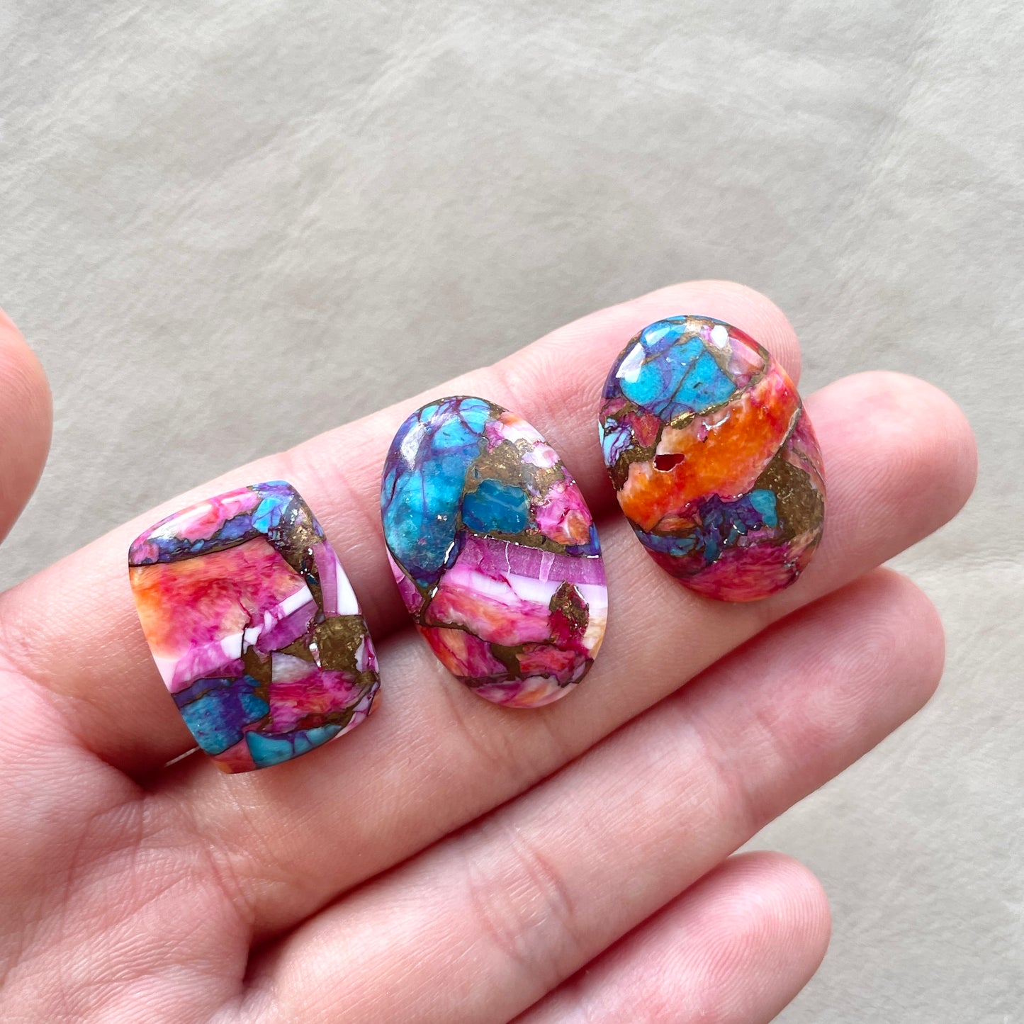 21-25mm Pink Spiny Oyster Copper Turquoise Cabochon Smooth - Choose your Stone (W5)