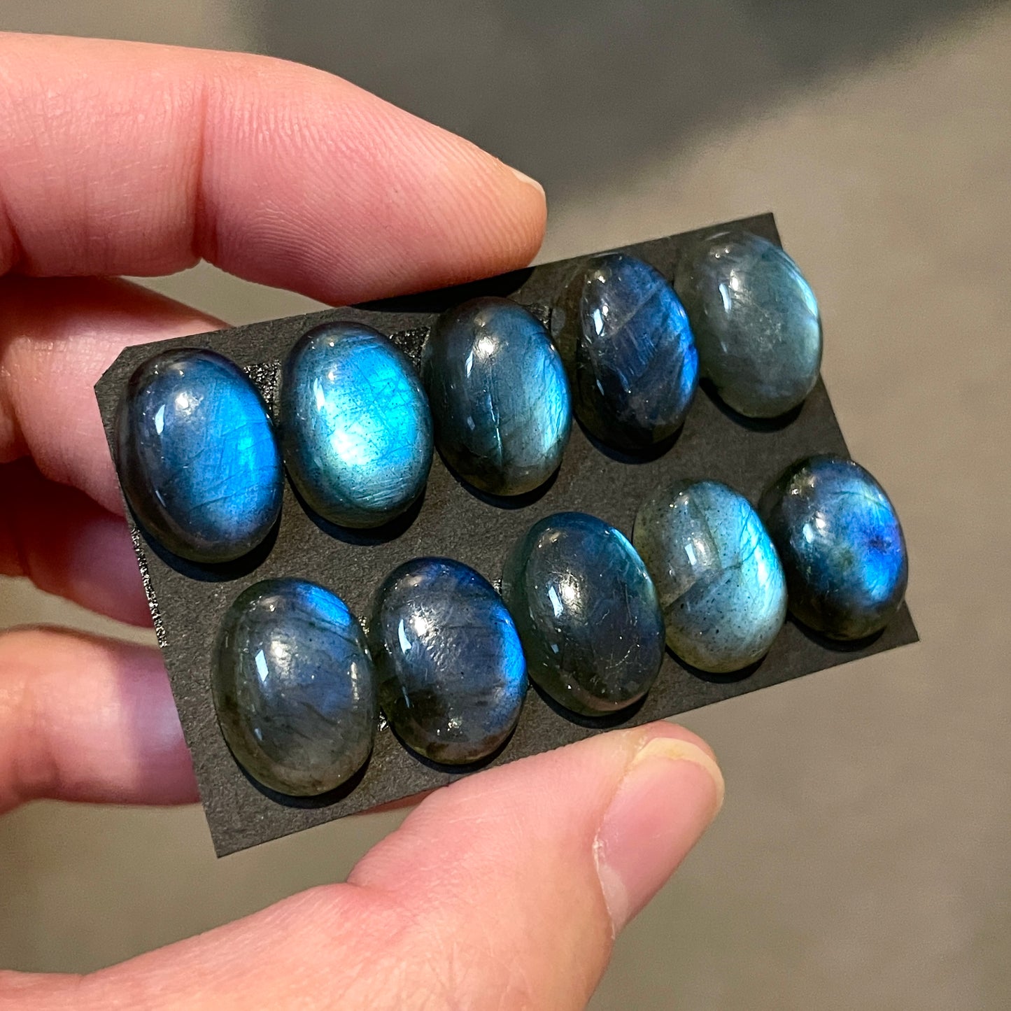 Blue Labradorite Oval Cabochon Smooth 14x10mm - Choose your Stone (W8)