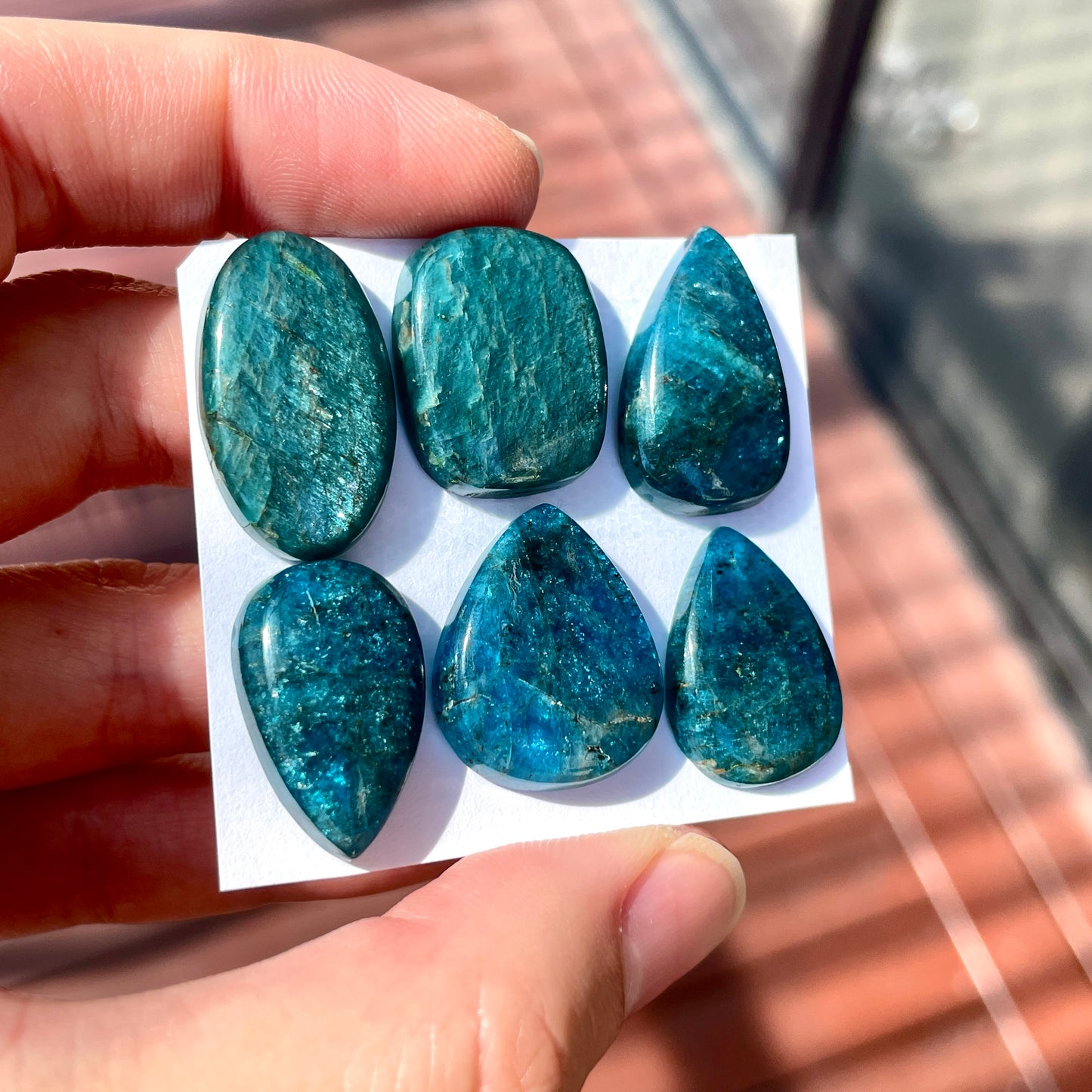 20-24mm Neon Blue Apatite (Chatoyant) Cabochon Smooth - Choose your Stone (W5)
