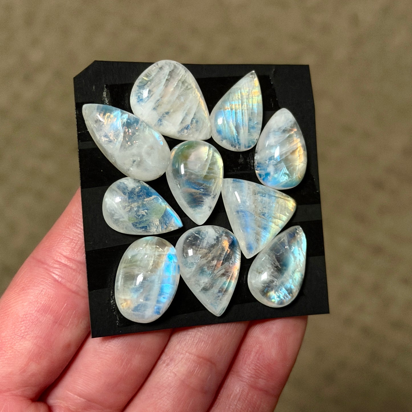 17-20mm Rainbow Moonstone (High grade) Cabochon Smooth - Choose your Stone (W2)