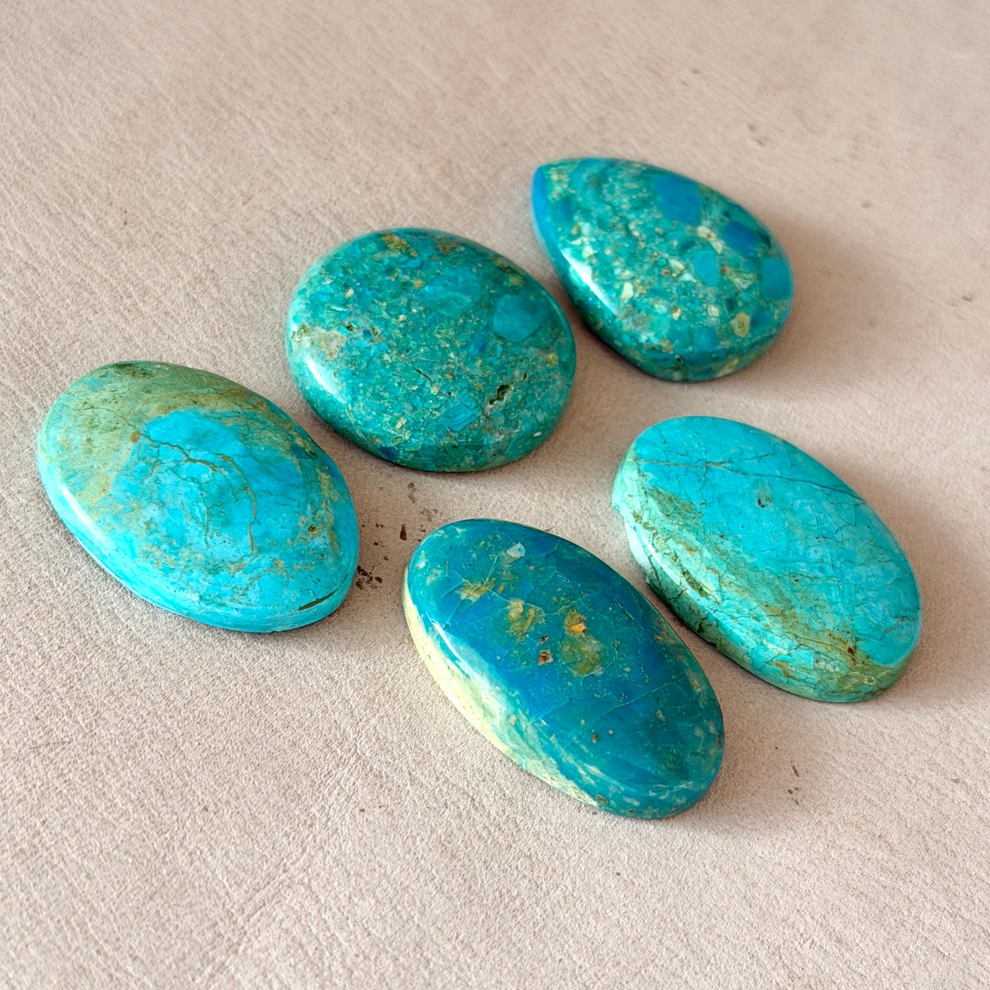 23-29mm Kingman Turquoise Cabochon Smooth - Choose your Stone (W15)