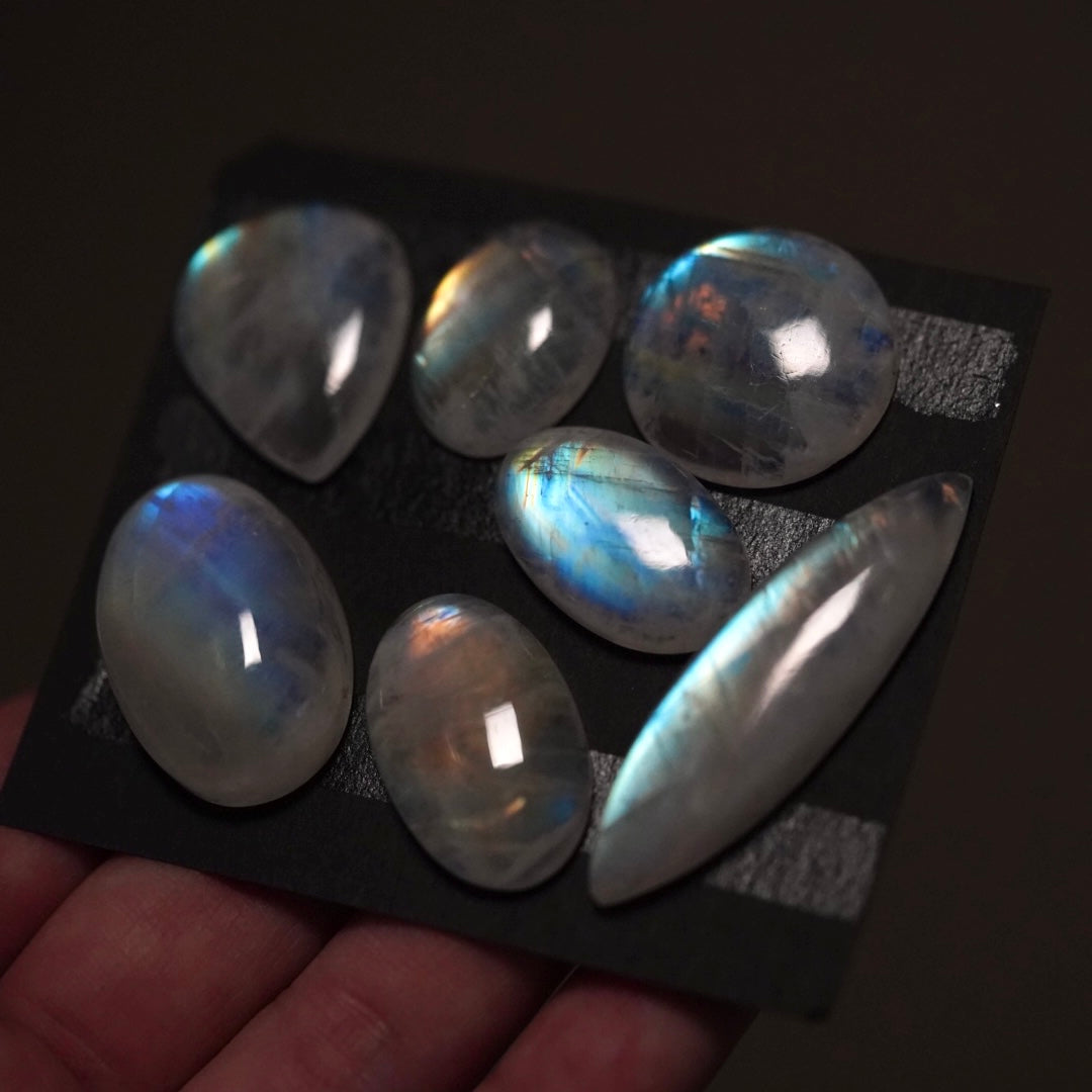 20-43mm High-grade Rainbow Moonstone Cabochon Smooth - Choose your Stone (W9)