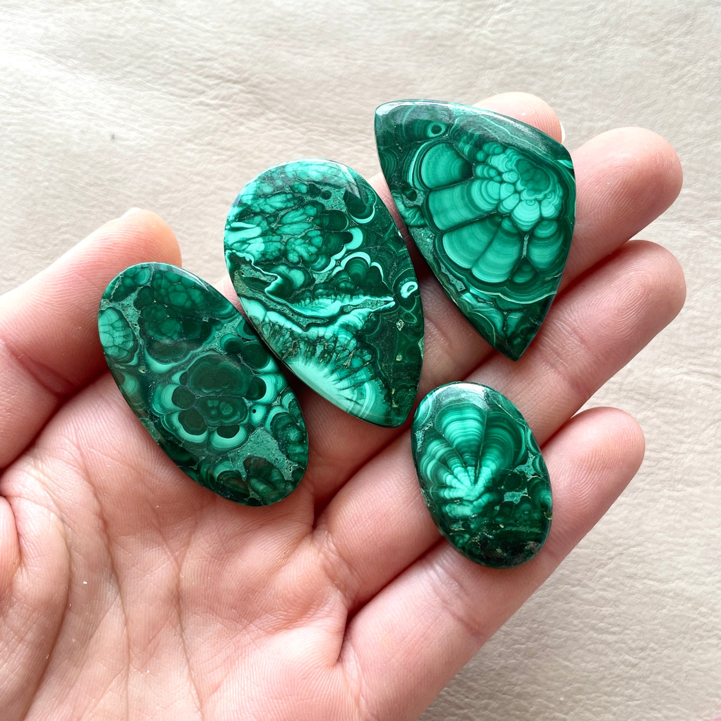 ‘Flower’ Malachite Cabochon Smooth - Choose your Stone (W1)