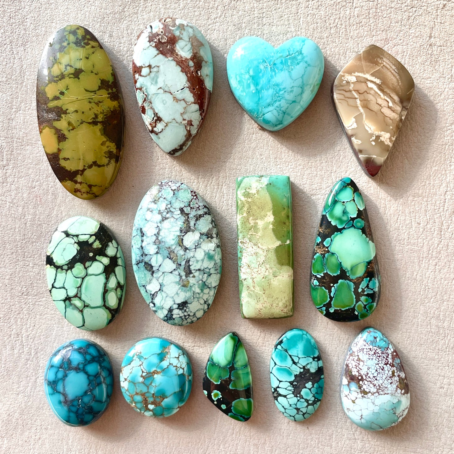17-35mm Hubei Turquoise Cabochon Smooth (Backed) - Choose your Stone (A-W11)