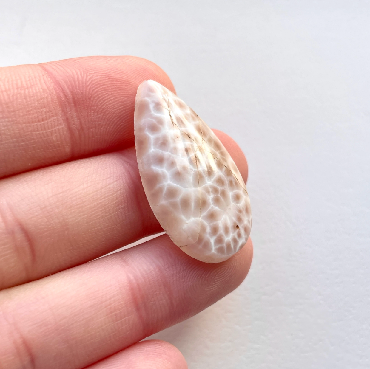 Natrolite/Pink Larimar Teardrop Cabochon Smooth (F)