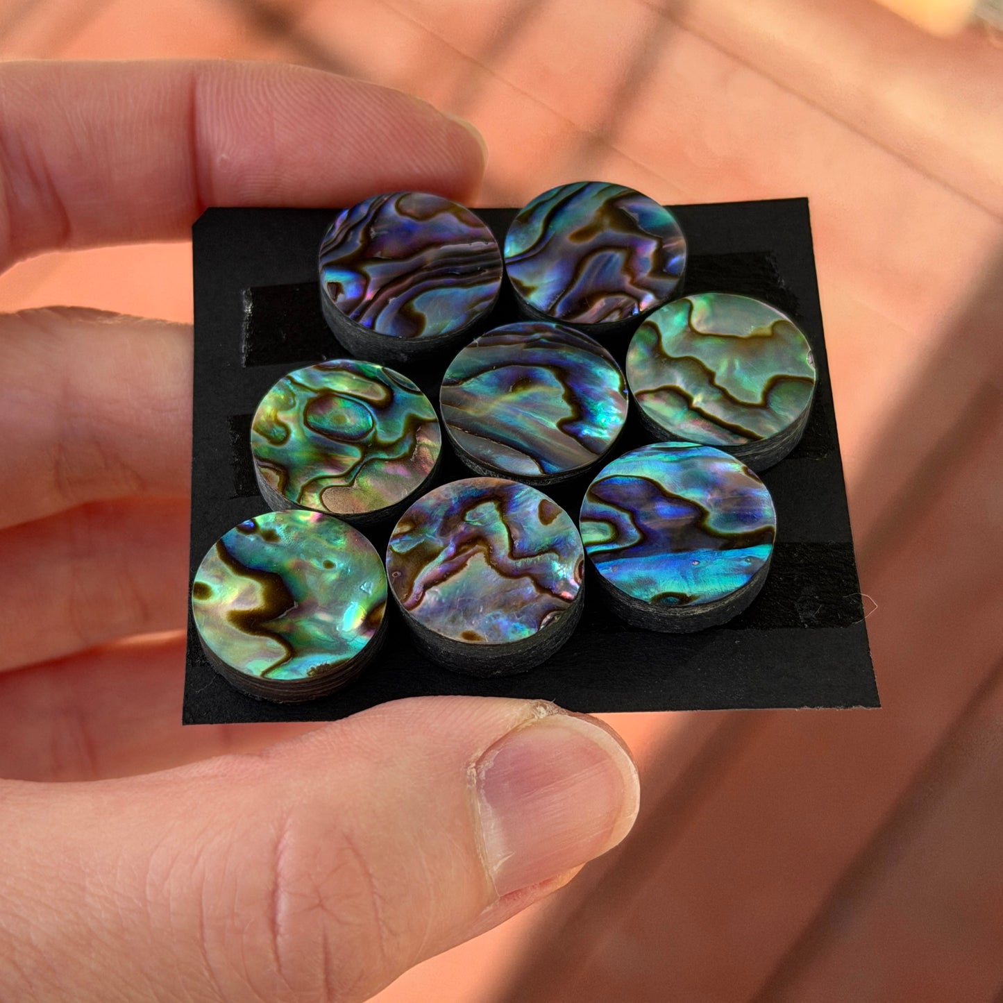 15mm Abalone Paua Shell (Iridescent) Round Cabochon Smooth - Choose your Stone (W15)