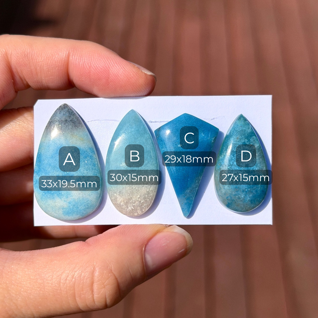 Trolleite Quartz Cabochon Smooth - Choose your Stone (W8)