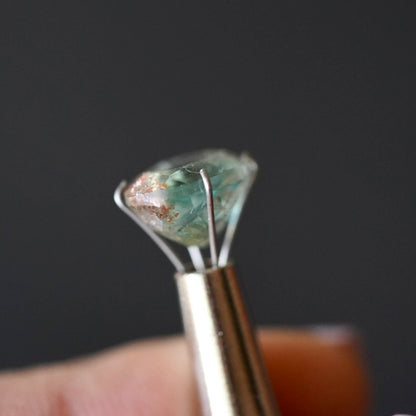 Green Tanzania Sunstone (Rainbow Confetti)(G)(E12)