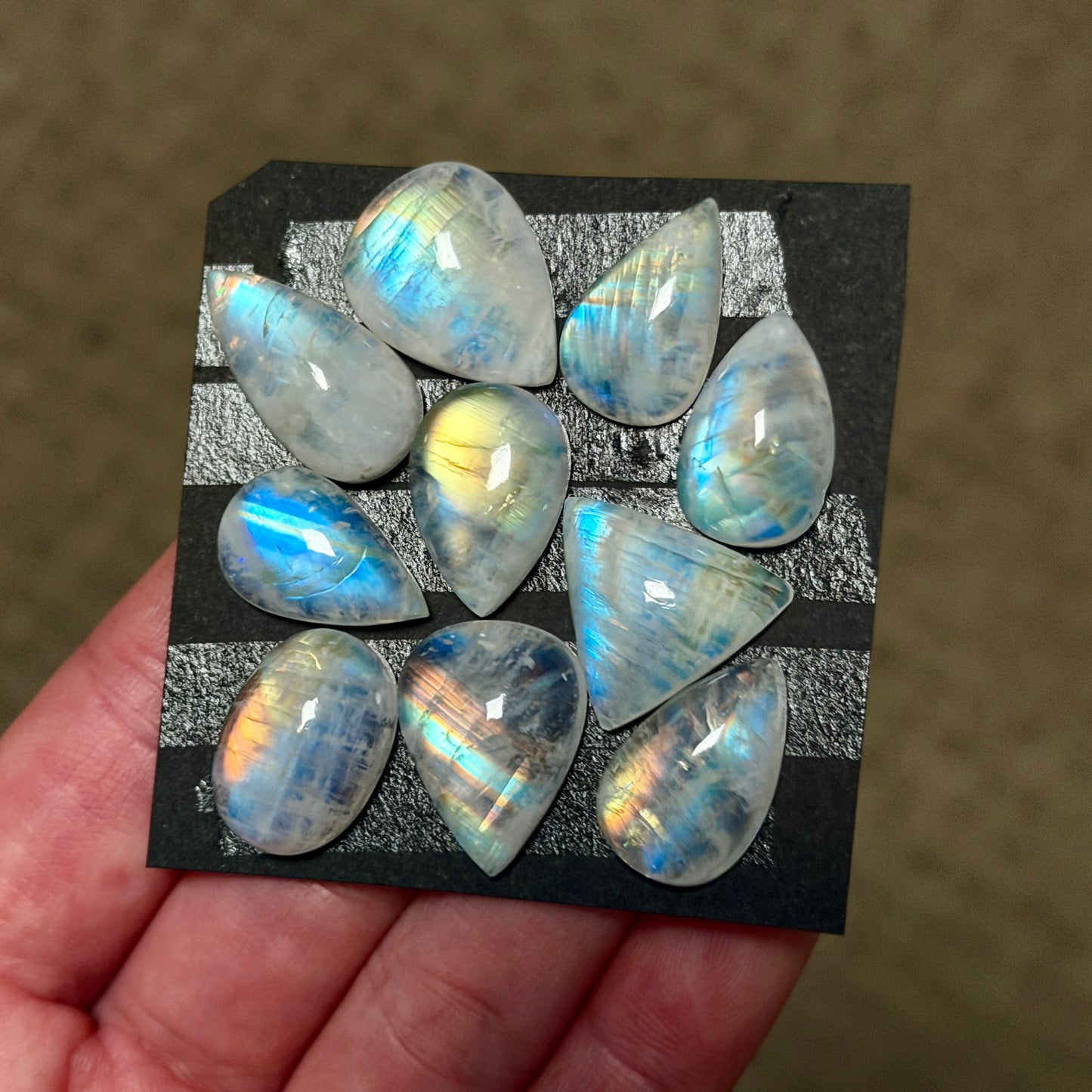 17-20mm Rainbow Moonstone (High grade) Cabochon Smooth - Choose your Stone (W2)