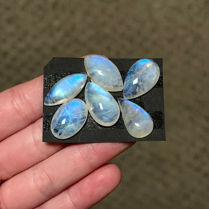18-22mm High-Grade Rainbow Moonstone Cabochon Smooth - Choose your Stone (W15)