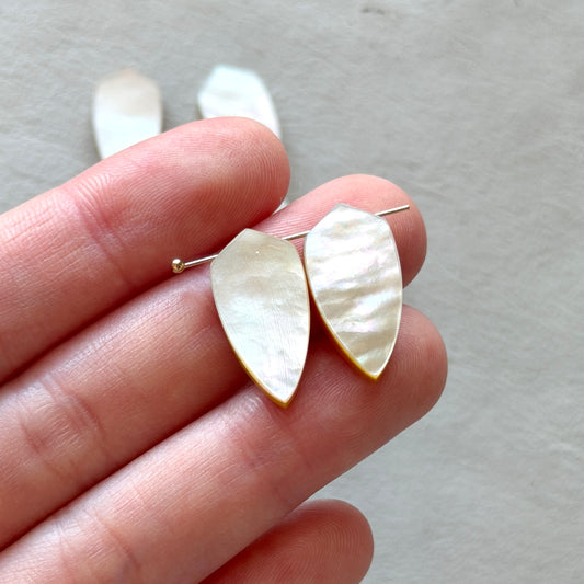 20x10mm Mother of Pearl (Shield-shape) Briolettes (Flat back) - Set of 2 (W12)