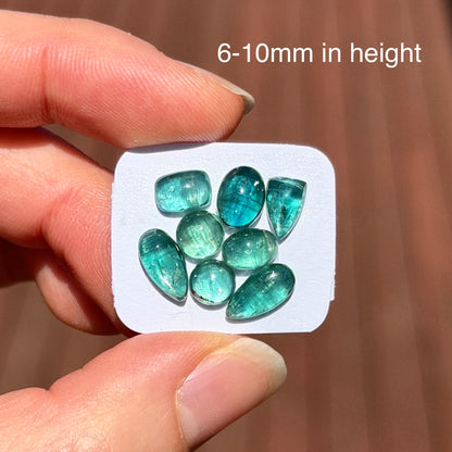 8pcs (Juicy) Emerald & Mint Kyanite Cabochons Smooth - 6-10mm (FULL LOT) (W14)