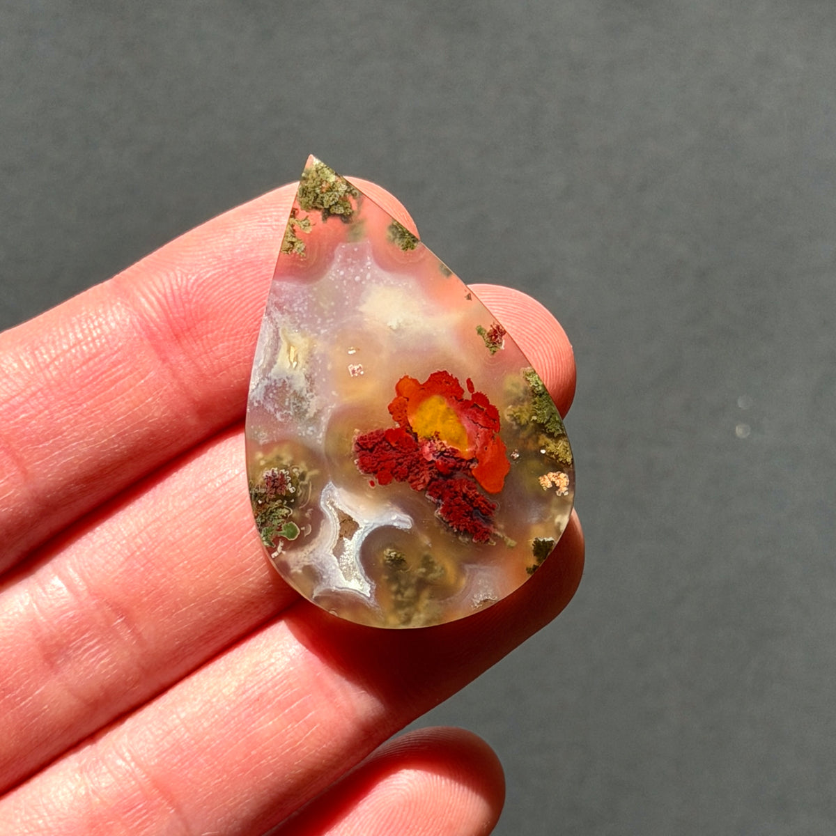 ‘Poppy in the Mist' Nebula Moss Agate Teardrop Cabochon - 40mm x 27mm (W17)