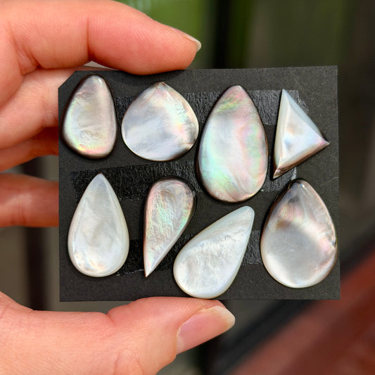 Tahitian Black Mother of Pearl Cabochon Smooth - Choose your Stone (W10)