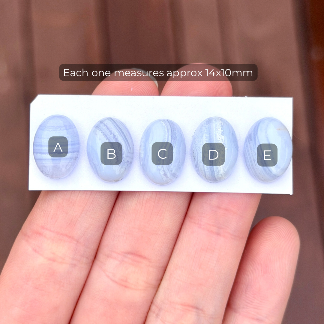 Blue Lace Agate Cabochon Smooth Oval 14x10mm - Choose your Stone (W15)