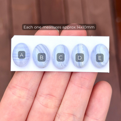 Blue Lace Agate Cabochon Smooth Oval 14x10mm - Choose your Stone (W15)