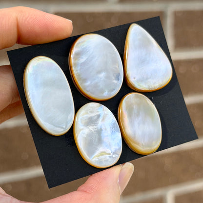26-33mm Mother of Pearl Cabochon Smooth - Choose your Stone (W17)