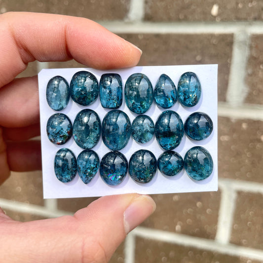 100% Naturel Kyanite Cabochon Pierre précieuse en vrac 17,30 Cts 100% Naturel Kyanite Cabochon Pierre précieuse en vrac 17,30 Cts