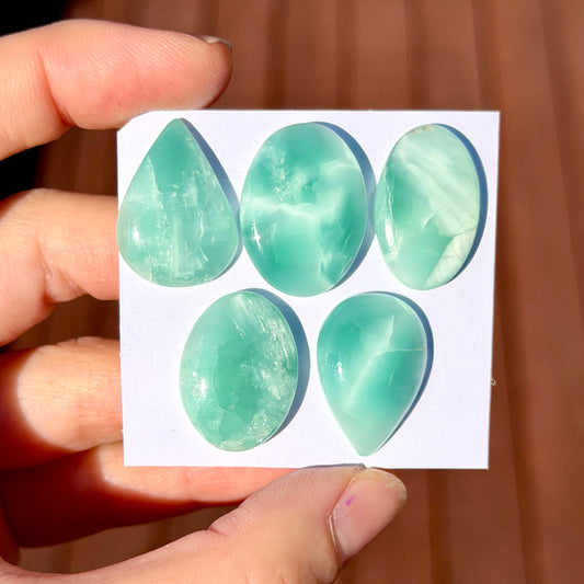22-24mm Chatoyant Hemimorphite Cabochon Smooth  - Choose your Stone (W6)