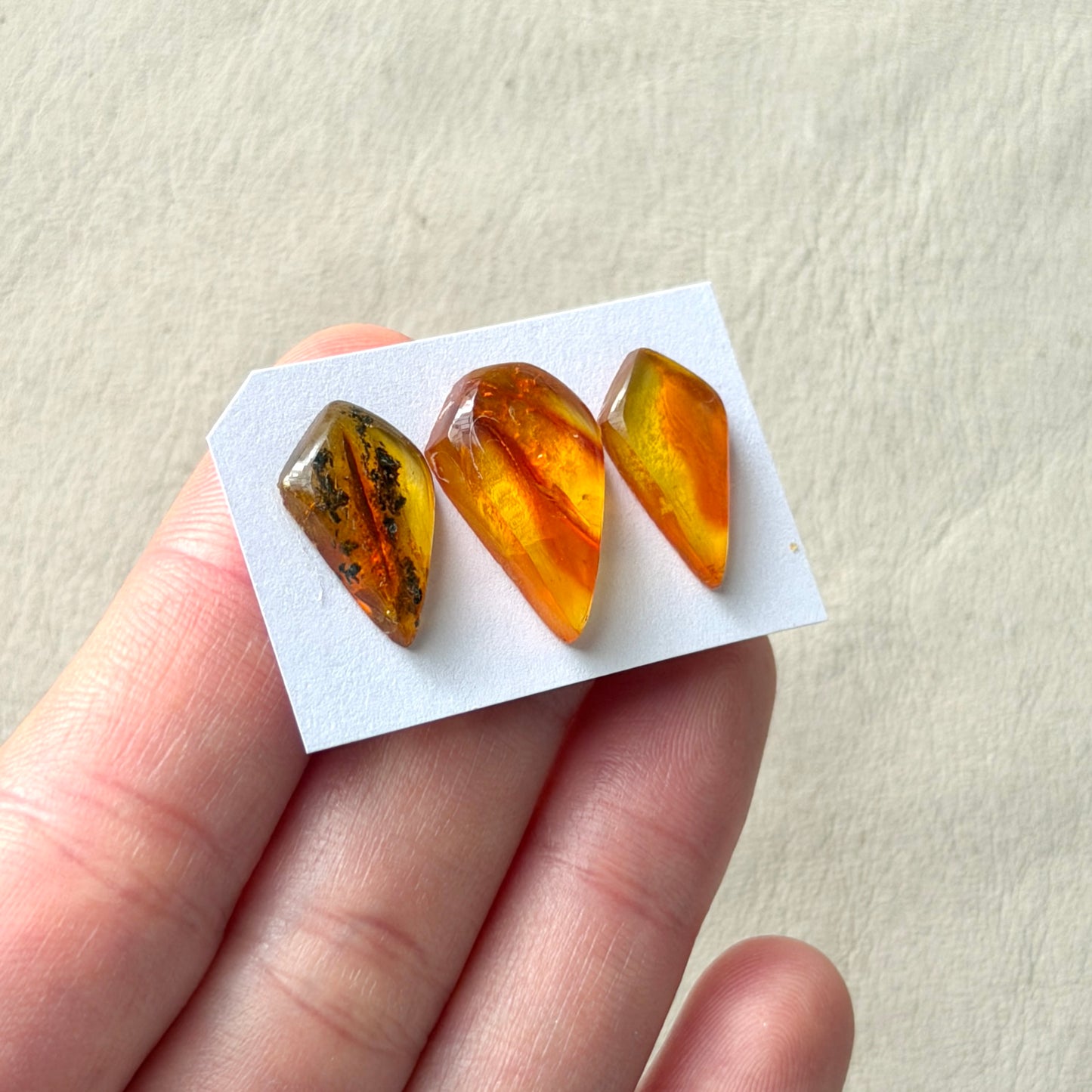 Baltic Amber Kite Cabochon Smooth - Choose your Stone (W15)