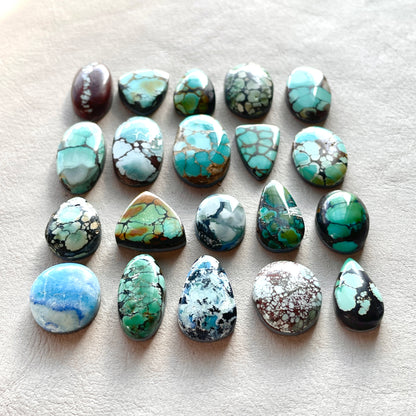 17-25mm Hubei Turquoise Cabochon Smooth (Backed) - Choose your Stone (B-W10)