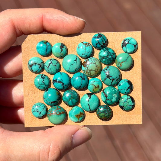 9-12mm Hubei Turquoise Round Cabochon Smooth - Choose your Stone (W9)