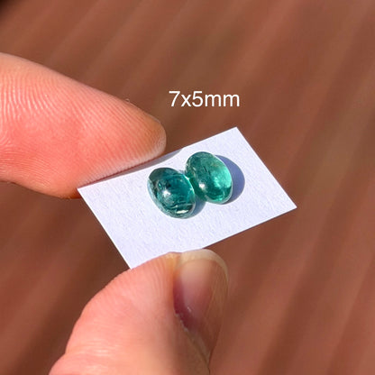 7x5mm Emerald Green Kyanite Oval Cabochon Pair (W14)