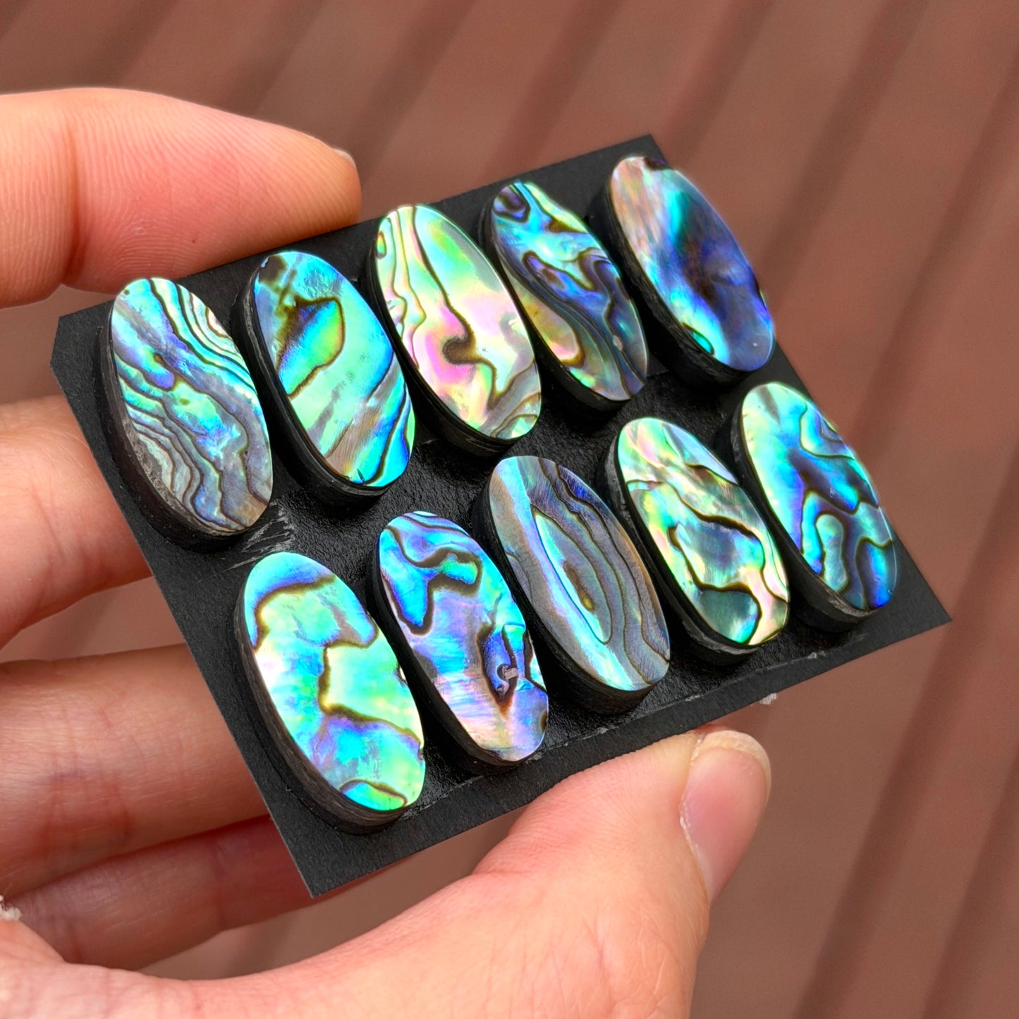 20x10mm Abalone Paua Shell (Iridescent) Oval Cabochon Smooth - Choose your Stone (W6)