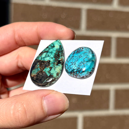 21-33mm Light Green & Robin Blue Hubei Turquoise Cabochon Smooth (Backed) - Choose your Stone (W15)