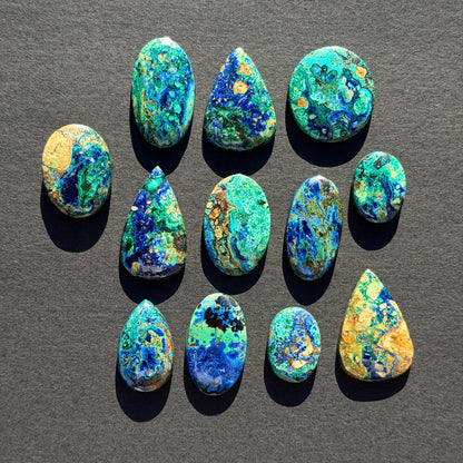 22-34mm 'Scenic' Azurite Malachite Cabochon Smooth - Choose your Stone (W4-EY)