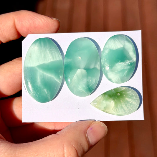 26-36mm Chatoyant Hemimorphite Cabochon Smooth  - Choose your Stone (W6)