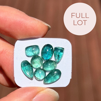 8pcs (Juicy) Emerald & Mint Kyanite Cabochons Smooth - 6-10mm (FULL LOT) (W14)