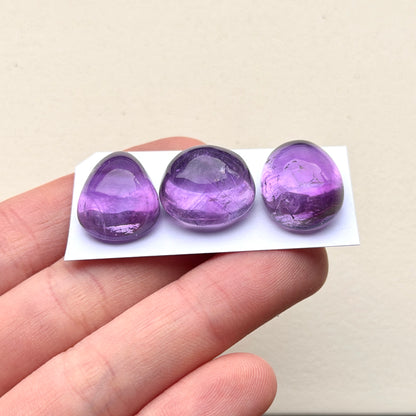 16-20mm Amethyst (High dome) Cabochon Smooth - Choose your Stone (W3)