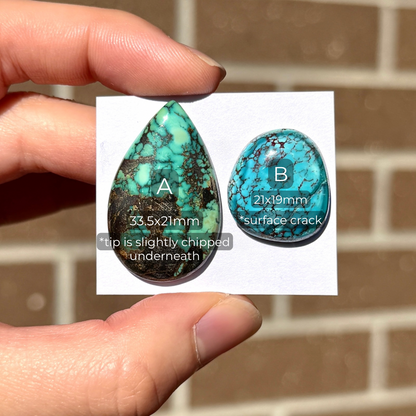 21-33mm Light Green & Robin Blue Hubei Turquoise Cabochon Smooth (Backed) - Choose your Stone (W15)