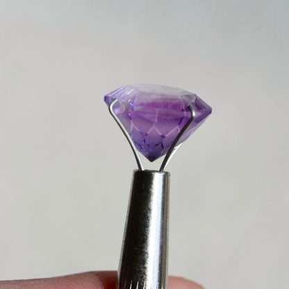Fantasy cut 'Flower' Amethyst - Hexagonal Faceted Gemstone (Pavilion Back) - 13.5 x 13.5 mm (A-W6-EY)