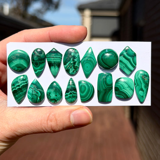 13-23mm mini Malachite Cabochon Smooth - Choose your Stone (W4)