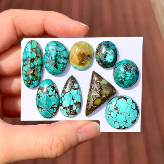 16-28mm Hubei Turquoise Cabochon Smooth (Backed) - Choose your Stone (D-W12)